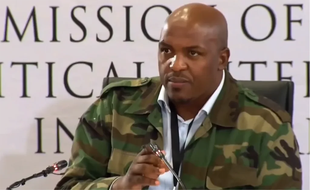 EXPOSED: Sensational attempts to bribe SA MP with R10 million cash, a R2-million-a-month tender and promises of “chocolates”