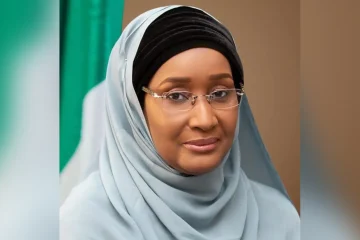 NIGERIA: Court rejects ex-cabinet minister’s bid to quash arrest warrants in $1.3m graft case