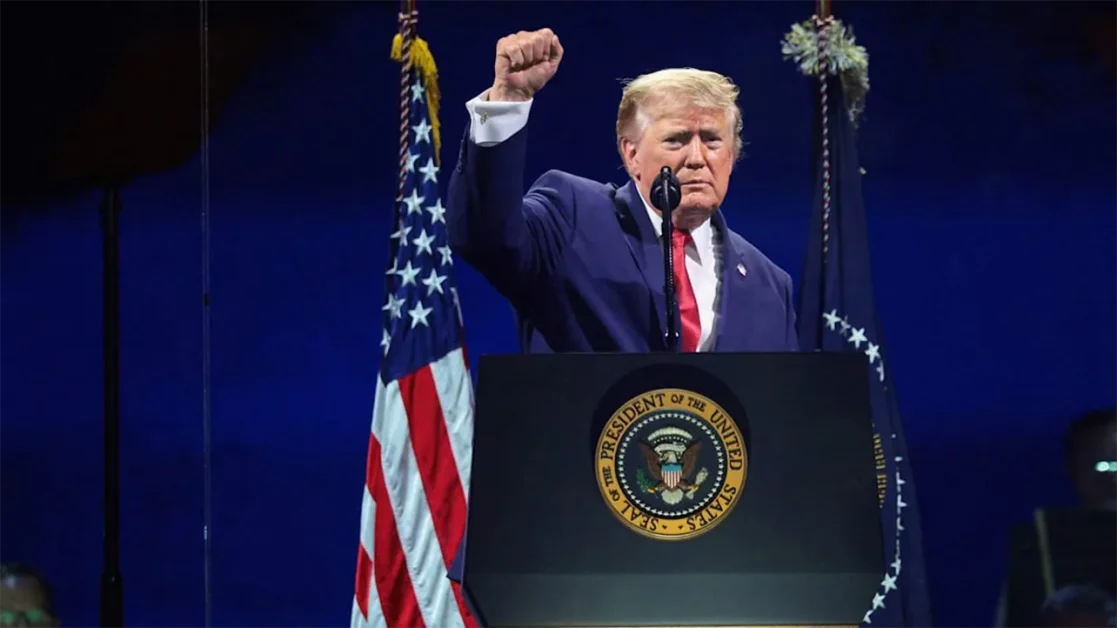 Trump turns US 250th anniversary into campaign-style rally