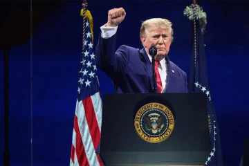 Trump turns US 250th anniversary into campaign-style rally